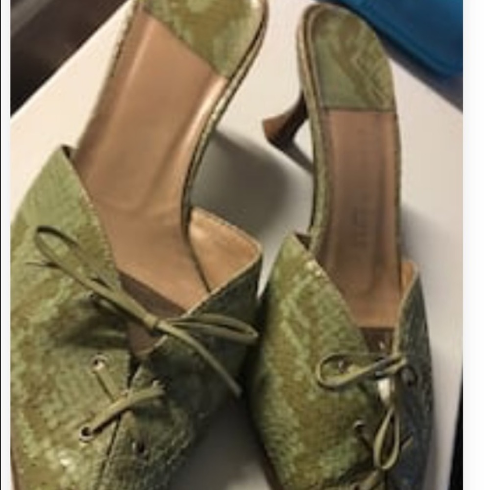KENNETH COLE Snake slip on